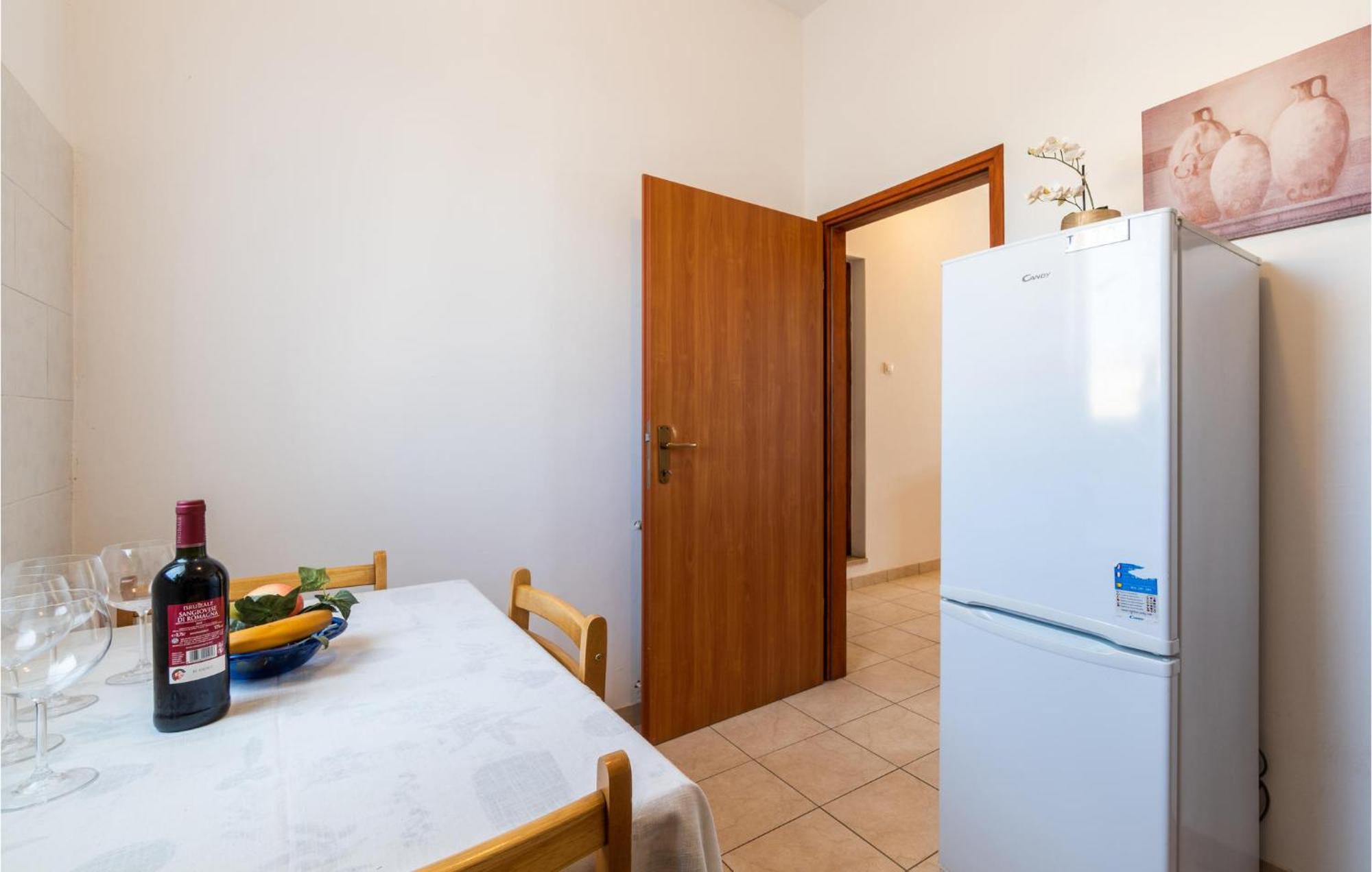 Awesome Apartment In Pula With Wifi Buitenkant foto